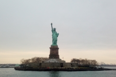 Une carte postale ? Non, je suis sur le ferry....